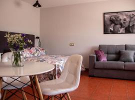 Apartamentos Luarca, hotel em Luarca