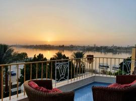 Spring Hotel Luxor, hôtel à Louxor