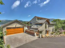 Hutson's Bridgeview House with HotTub & Huge Walk in Shower - 30 day min home
