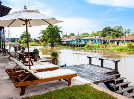 The Bank River House Ayutthaya รีสอร์ทในBan Yai (1)
