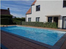 Nieuwpoort में, होटल Duplex met zwembad Neoportus