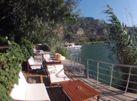 Lindos Pension, guest house in Dalyan