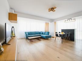 Panorama Views - Spacious Central Apartment โรงแรมใกล้ Citadel of Oradea ในออราแด