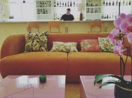 쇠데르함에 위치한 호텔 Prästgården Hotell & Bryggeri