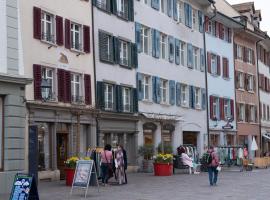 Unterkunft "Rathaus" Altstadt, Rheinfelden Schweiz, ξενοδοχείο σε Rheinfelden