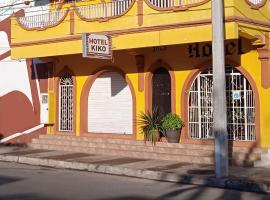 Hotel Kiko, hotel cerca de Aeropuerto General Rafael Buelna - MZT, Mazatlán