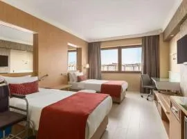Ramada Usak
