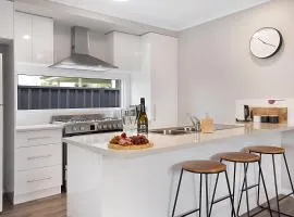 Milawa Vineyard Views - Guesthouse 1