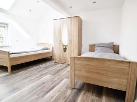 Moderne Ferienwohnung mit Sat-TV & WLAN, hotel en Leverkusen