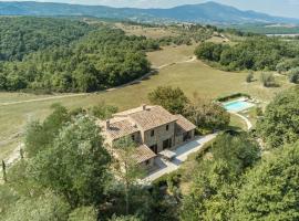 Villa PODERE DI SALCI 10, Emma Villas pilsētā Čita della Pjeve