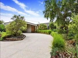 Peaceful Beach Retreat Hotsprings and Wineries