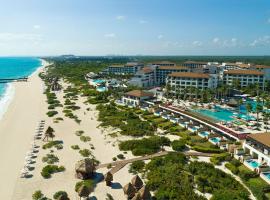 Secrets Playa Mujeres Golf & Spa Resort - All Inclusive Adults Only, hotel with parking in Cancún