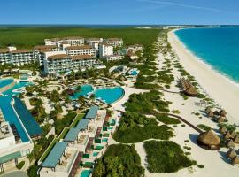 Dreams Playa Mujeres Golf & Spa Resort - All Inclusive, hotel with parking in Cancún