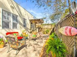 Colorful Pensacola Oasis 1 Block to Bayview Park!