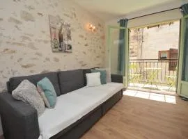 Maison Le Petit Balcon Beaucaire avec garage pour vélo