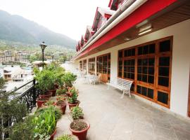 Hotel Snow View Manali, hotel in Mall Road, Manāli