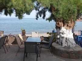 Beach Front Kato Zakros, hotel Káto Zákroszban