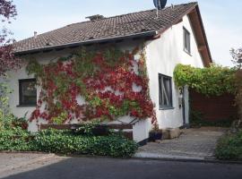 Haus Eifeldolomiten - Ankommen und Wohlfühlen, מלון בגרולסטיין