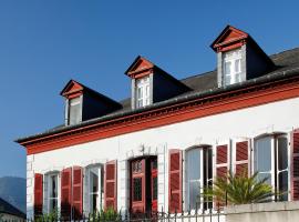 Gaïnaa, B&B/chambre d'hôtes à Arudy