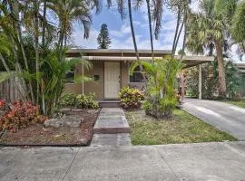 Dania Beach Home with Grill 2 Mi to Boardwalk!