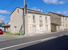 Casa entera en Nois-Foz, hotel in Nois