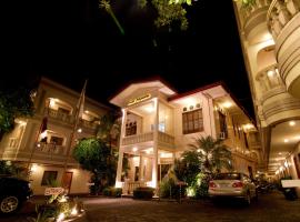 Hotel Alejandro Tacloban, отель в городе Таклобан