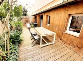 6 personnes, 2 studios indépendants avec terrasse., spa hotel in Arcachon