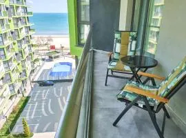 MoonStar Apartment - Spa n Pools beach Resort
