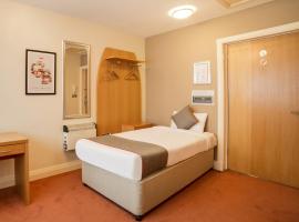 OYO Chase Suites, hotel v destinaci Cannock