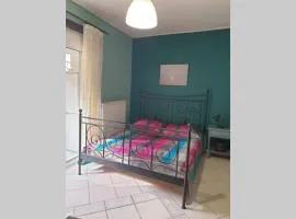 central studio very close to the port of Volos