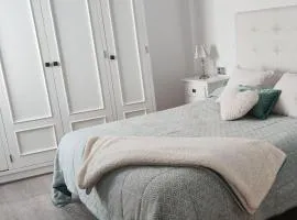 Piso 100 metros del Centro del Pueblo 6 kilómetros de la PLAYA La BARROSa