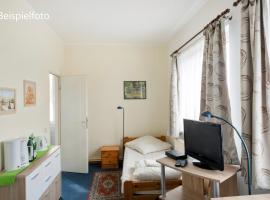 Pension GP3, Zimmer mit Kochnische und Duschbad vor den Toren Berlins, holiday rental in Dallgow