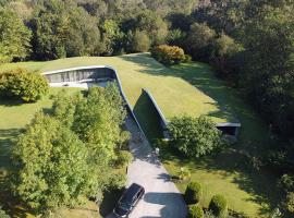 CAEaCLAVELES, boutique hotel in La Pereda de Llanes