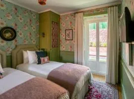 Rosegarden Essence Sintra - by Unlock Hotels