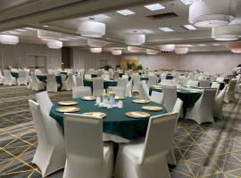 Holiday Inn Baton Rouge-South by IHG、バトンルージュのホテル