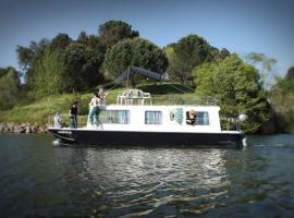 Douro Houseboats, boat in Marco de Canaveses