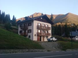 Appartemento Casa Giuli, hôtel acceptant les animaux domestiques à Passo del Tonale