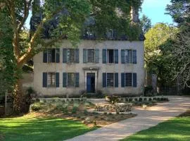 Chateau Mas de Pradie B&B Fountain view room