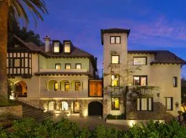 Aubrey Hotel Boutique