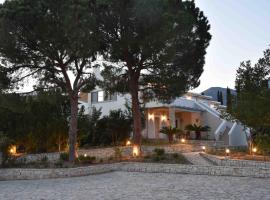 MIRAMARE LUXURY APARTMENTS, hotelli kohteessa Eretria