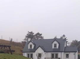 Ard Na Mara Self Catering Isle of Mull, hotel with parking in Dervaig