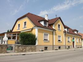 Gästehaus Fischer Rohrendorf, B&B/chambre d'hôtes à Rohrendorf bei Krems