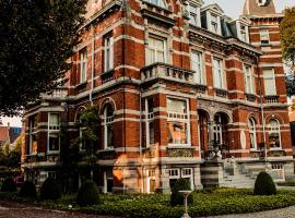 B&B 't Kasteel & 't Koetshuys, Hotel in Veurne