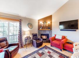 South Hemlock, apartamento em Cannon Beach