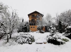 Casa Bunicii Comarnic, hotel em Comarnic
