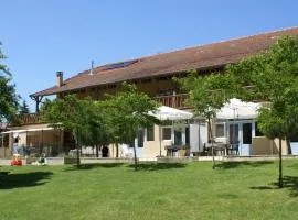 Domaine Pyrénées Passions - Gîtes de Charmes & Caractère