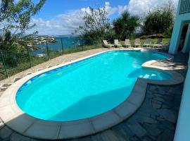 Ti kay dous - Mer des Caraïbes & piscine，位于莱特鲁瓦西莱的酒店