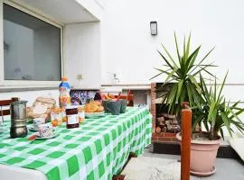 Apartment On The Beach With Air Conditioning And Terrace, Pets Allowed