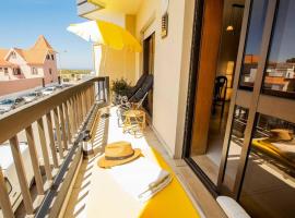 CASA DOS FARÓIS GARAGEM GRATUITO PRAIA DA BARRA, hotel sa Gafanha da Nazaré