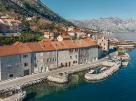 18th Century Villa in the UNESCO Bay of Kotor, hotel en Kotor